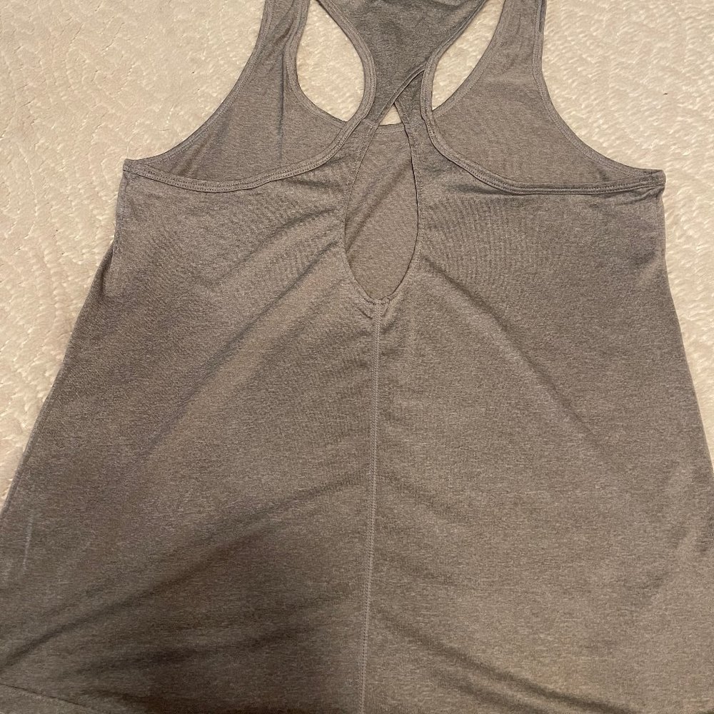 Reebok Runner's Tank Top Gray Size L